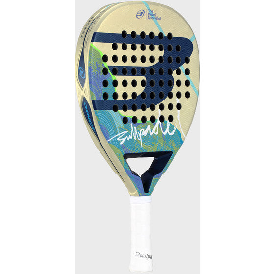 Load image into Gallery viewer, RACKET BULLPADEL IONIC LIGHT 26
