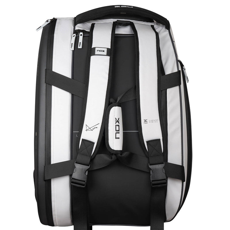 Load image into Gallery viewer, Nox Luxury Master Series padeltas
